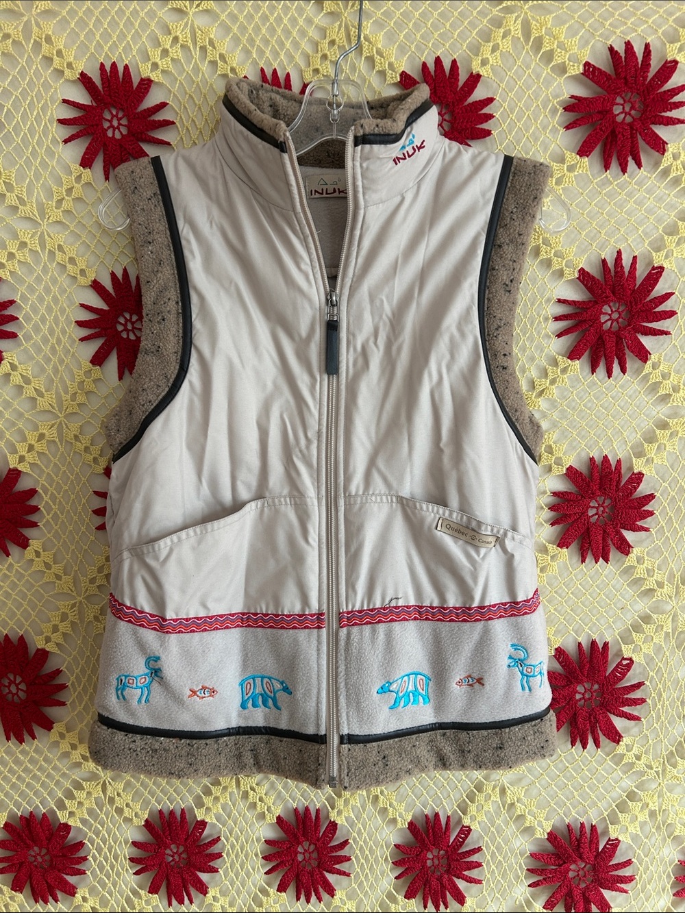 Vintage Inuk Light Cream Quilted Vest with Embroidered Folk Accents Small